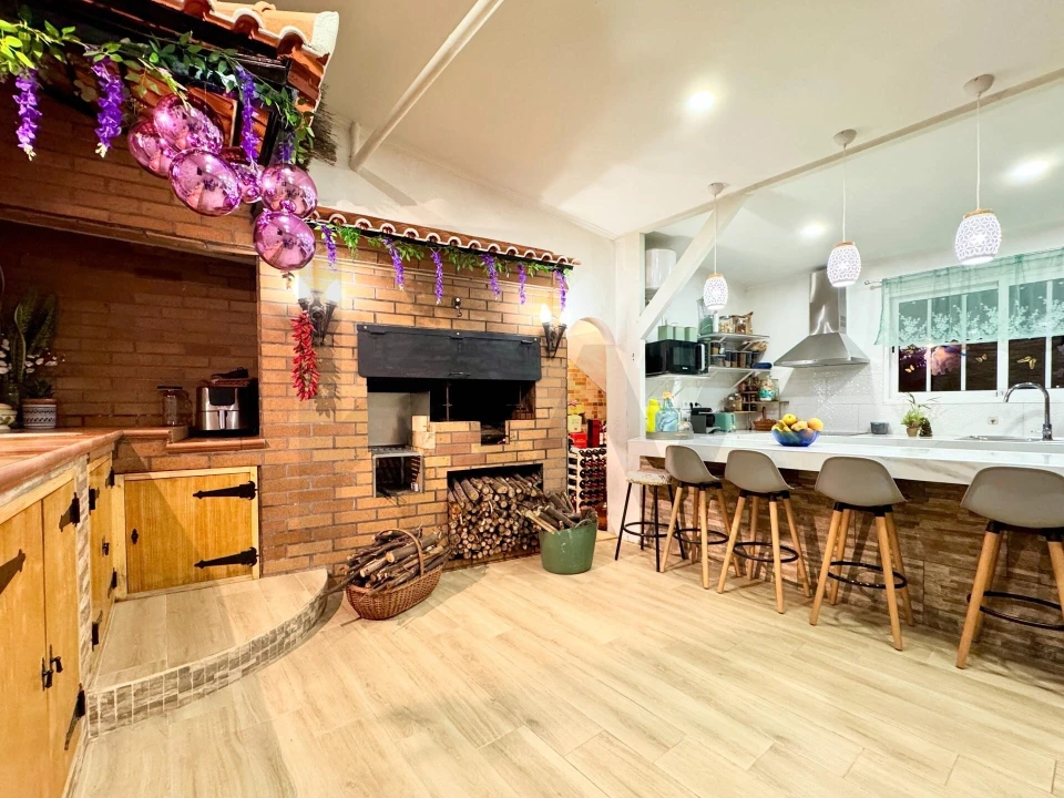 Moradia T5 para Venda em Santo Antonio Foto 15