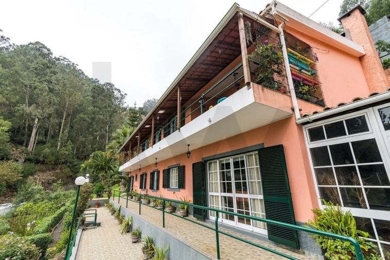 Moradia T5 para Venda em Santo Antonio Foto 26