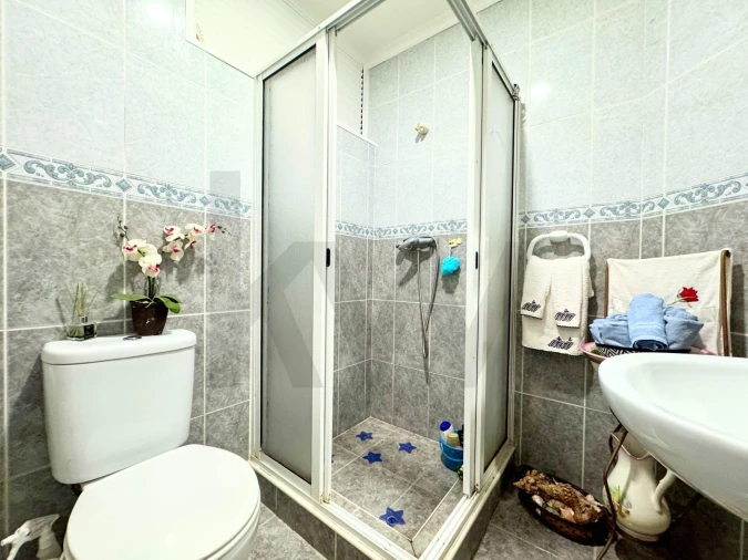 Moradia T5 para Venda em Santo Antonio Foto 21