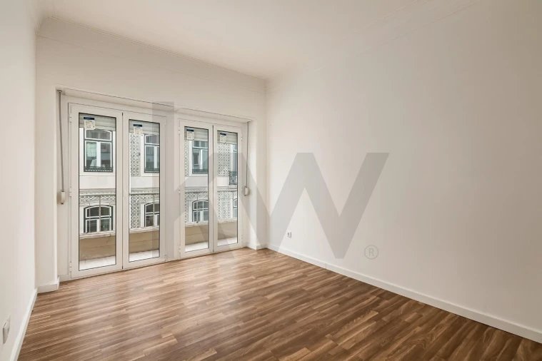 Apartamento T4 para Arrendamento em Campo de Ourique Foto 16