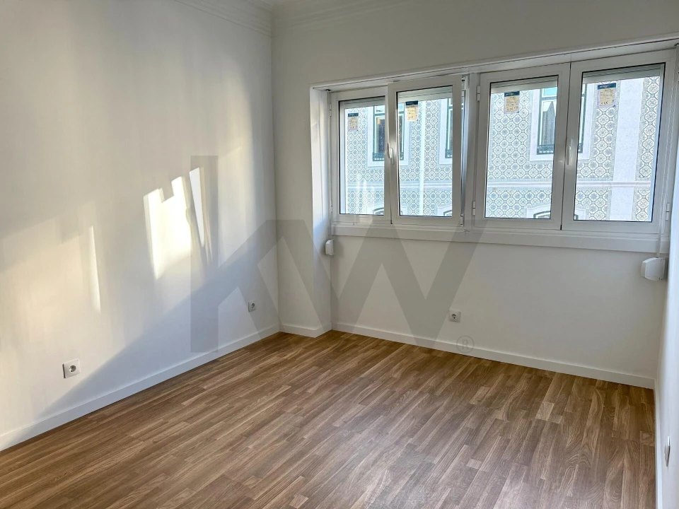 Apartamento T4 para Arrendamento em Campo de Ourique Foto 19