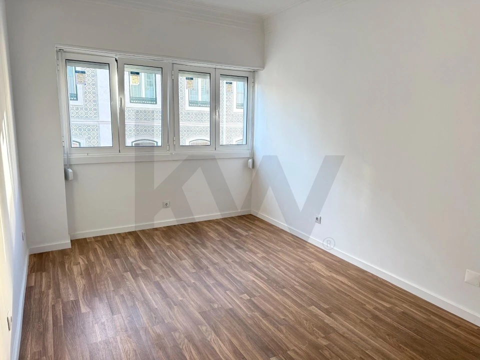 Apartamento T4 para Arrendamento em Campo de Ourique Foto 20