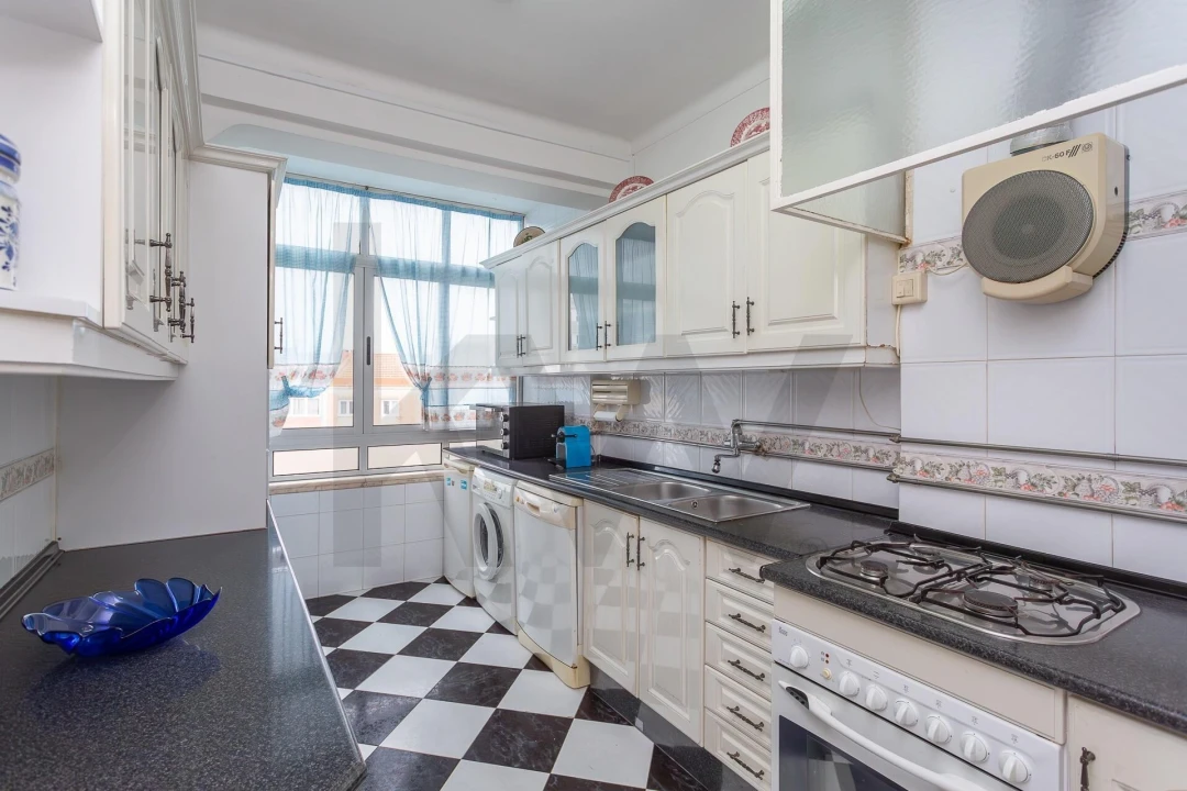 Apartamento T2 para Venda em Cacém e São Marcos Foto 3