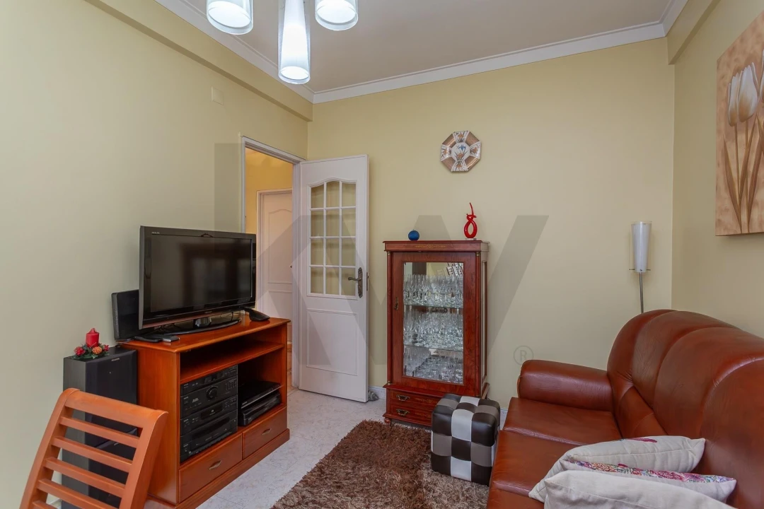 Apartamento T2 para Venda em Cacém e São Marcos Foto 10