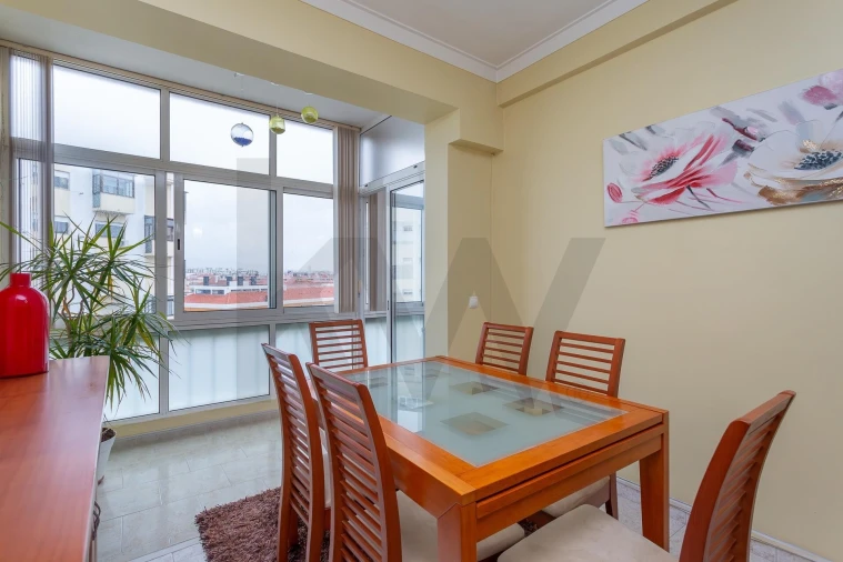 Apartamento T2 para Venda em Cacém e São Marcos Foto 11