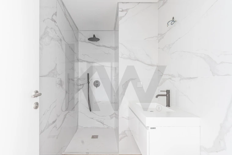 Apartamento T2 para Venda em São Martinho Foto 15