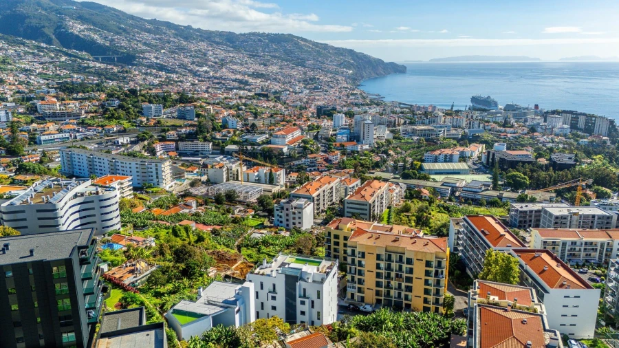 Apartamento T2 para Venda em São Martinho Foto 24