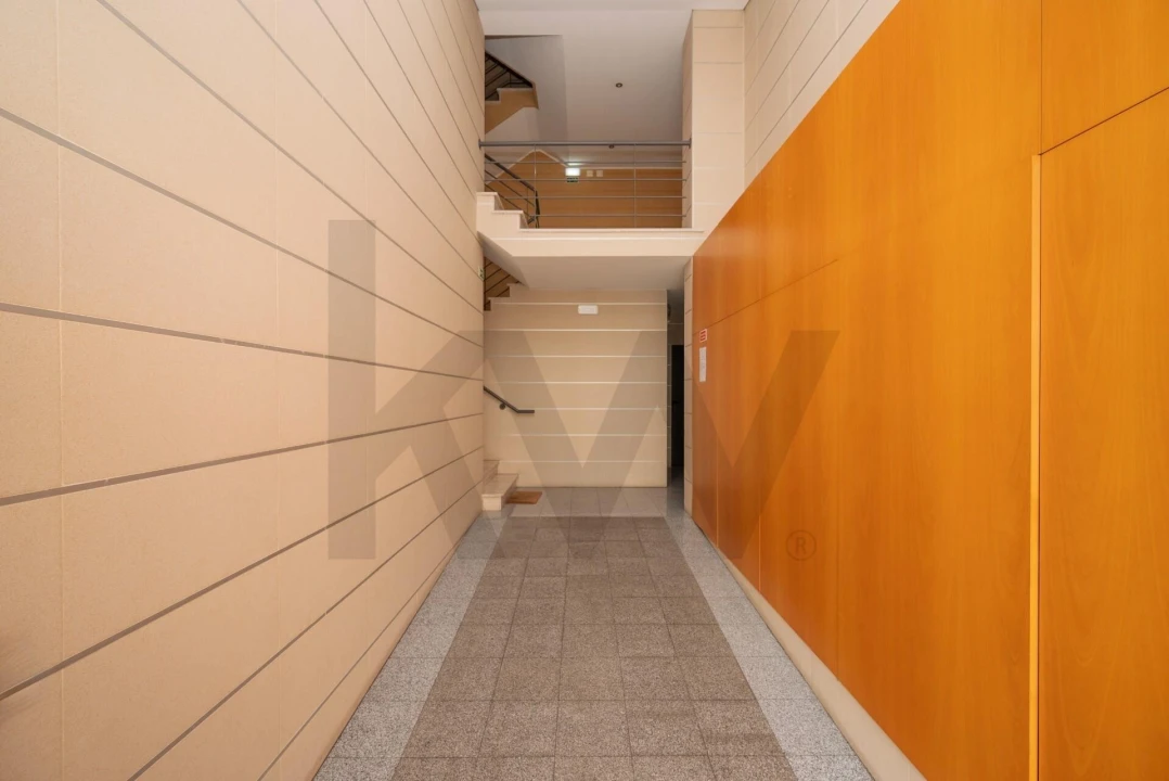 Apartamento T3 para Venda em Camarate, Unhos e Apelação Foto 29