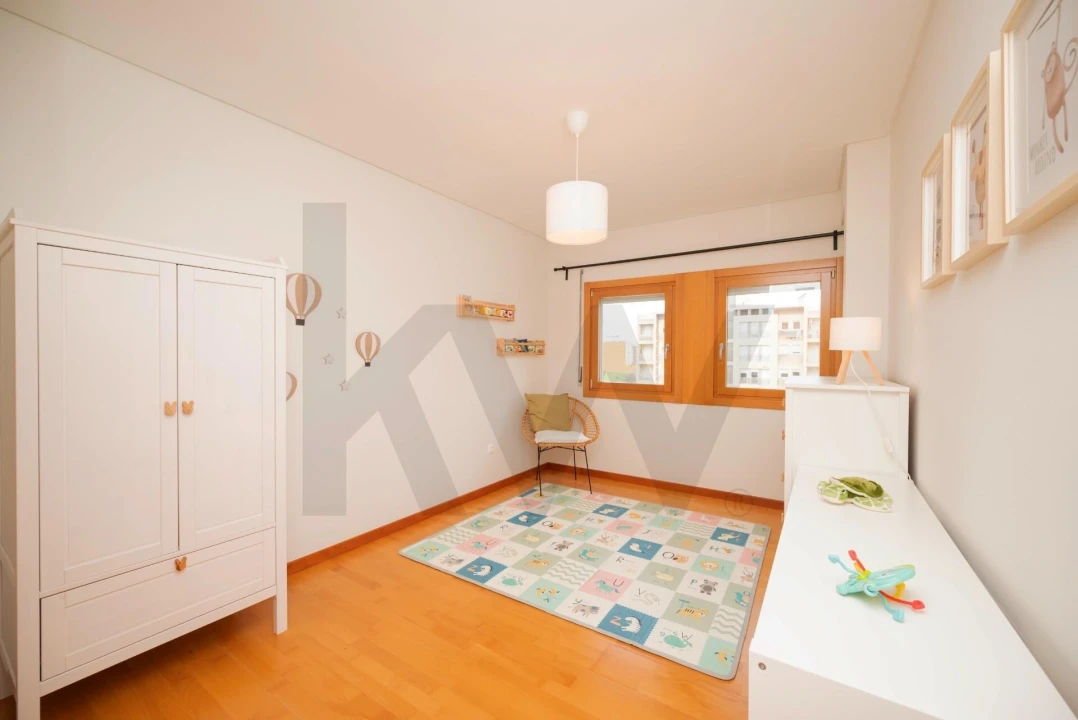 Apartamento T3 para Venda em Camarate, Unhos e Apelação Foto 19