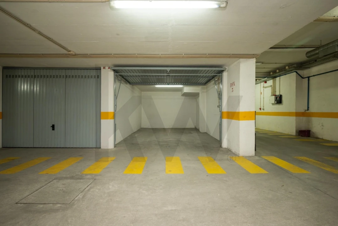 Apartamento T3 para Venda em Camarate, Unhos e Apelação Foto 28