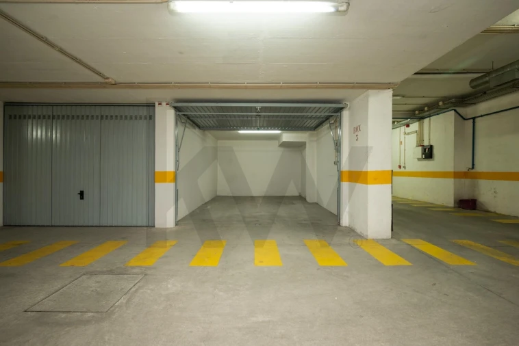 Apartamento T3 para Venda em Camarate, Unhos e Apelação Foto 28