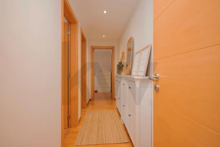 Apartamento T3 para Venda em Camarate, Unhos e Apelação Foto 11