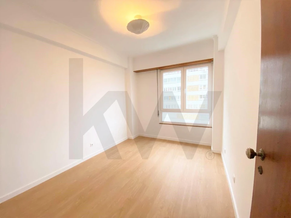 Apartamento T3 para Arrendamento em Sacavém e Prior Velho Foto 10