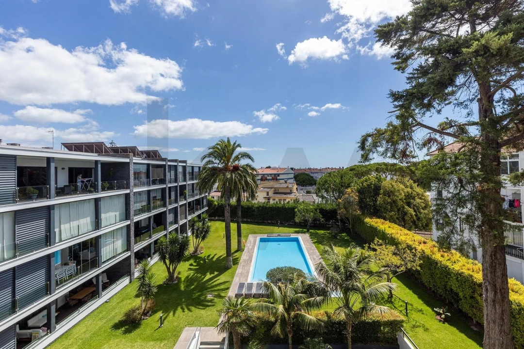 Apartamento T4 para Venda em Carcavelos e Parede Foto 1