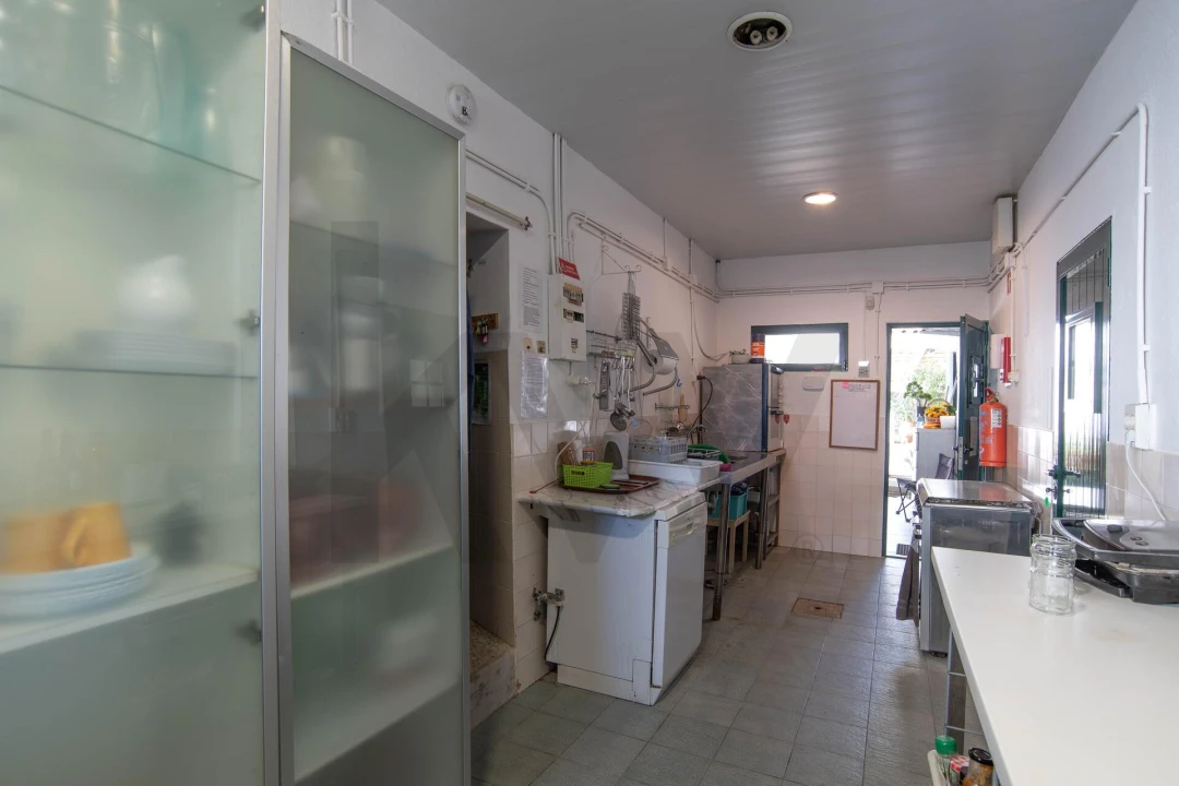 Negócio para Venda em São João Baptista e Santa Maria dos Olivais Foto 45