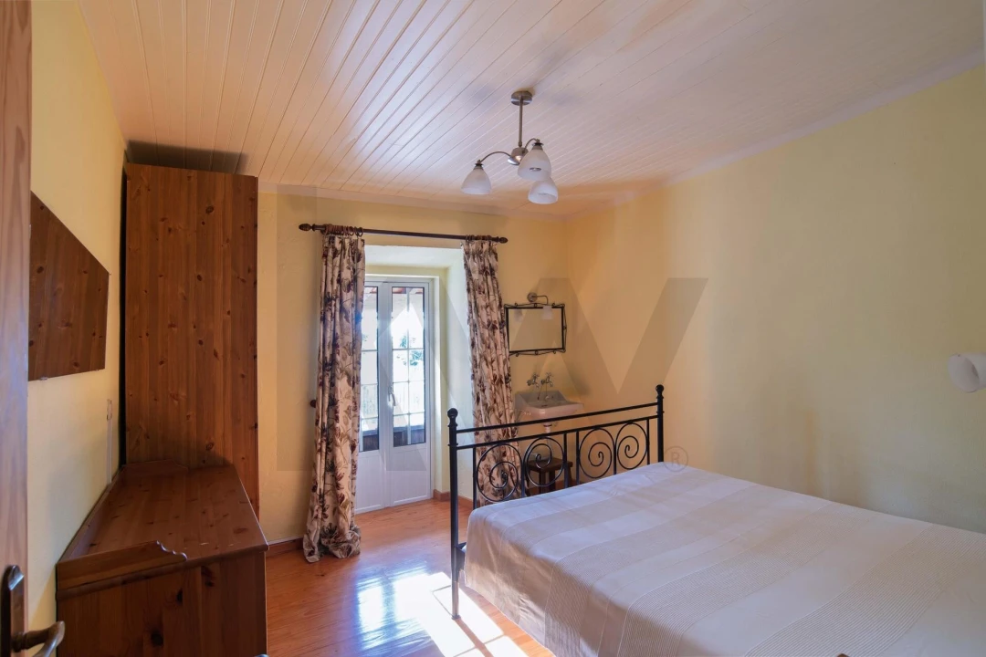 Negócio para Venda em São João Baptista e Santa Maria dos Olivais Foto 60