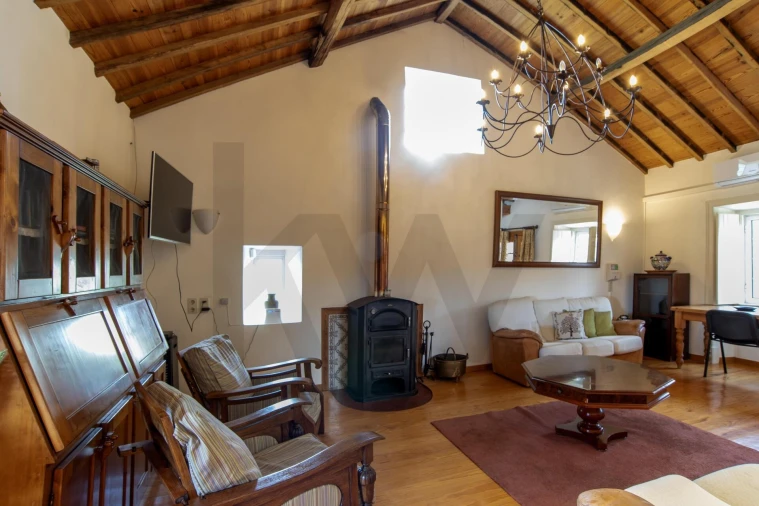 Negócio para Venda em São João Baptista e Santa Maria dos Olivais Foto 52