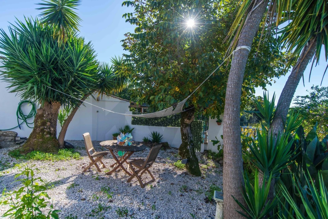 Negócio para Venda em São João Baptista e Santa Maria dos Olivais Foto 73