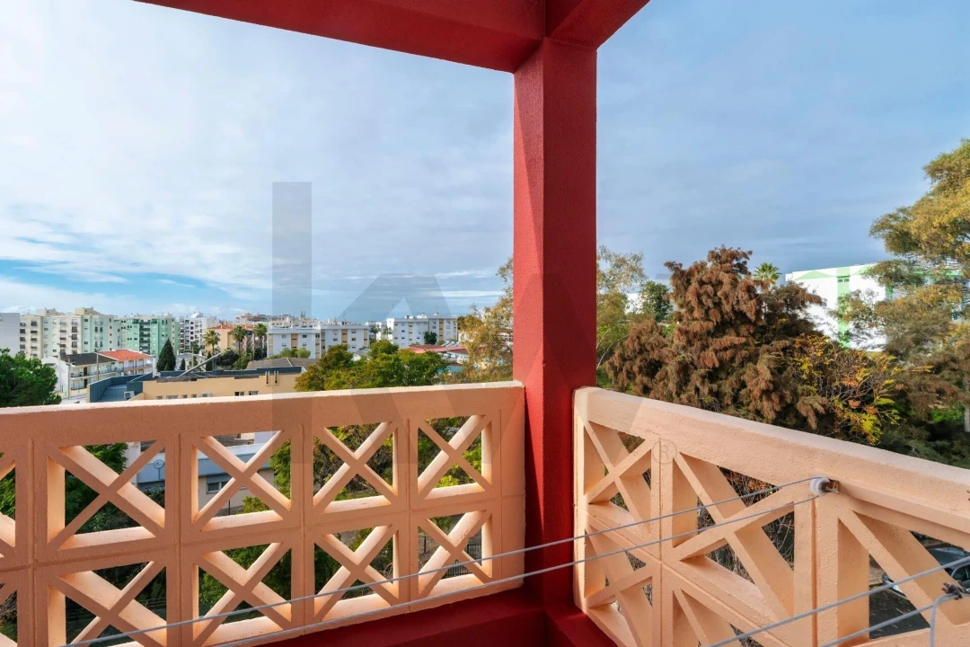 Apartamento T3 para Venda em Faro (Sé e São Pedro) Foto 32