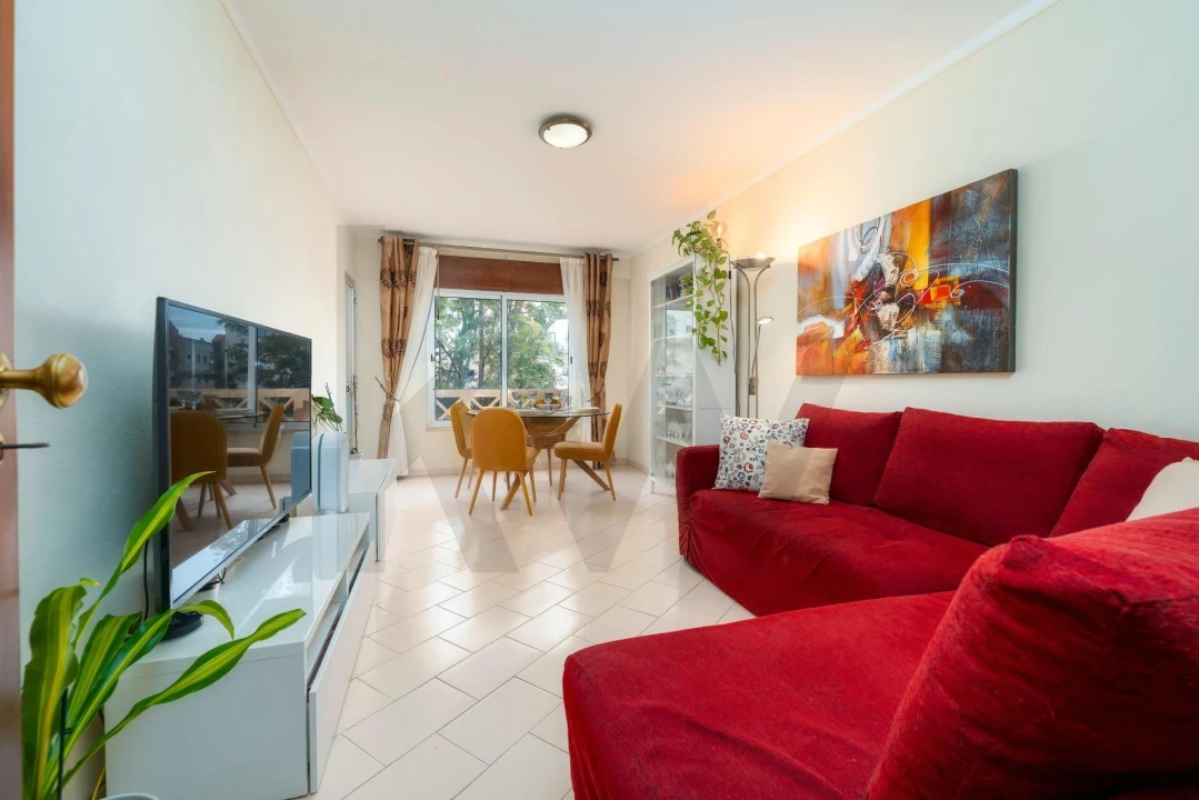 Apartamento T3 para Venda em Faro (Sé e São Pedro) Foto 1