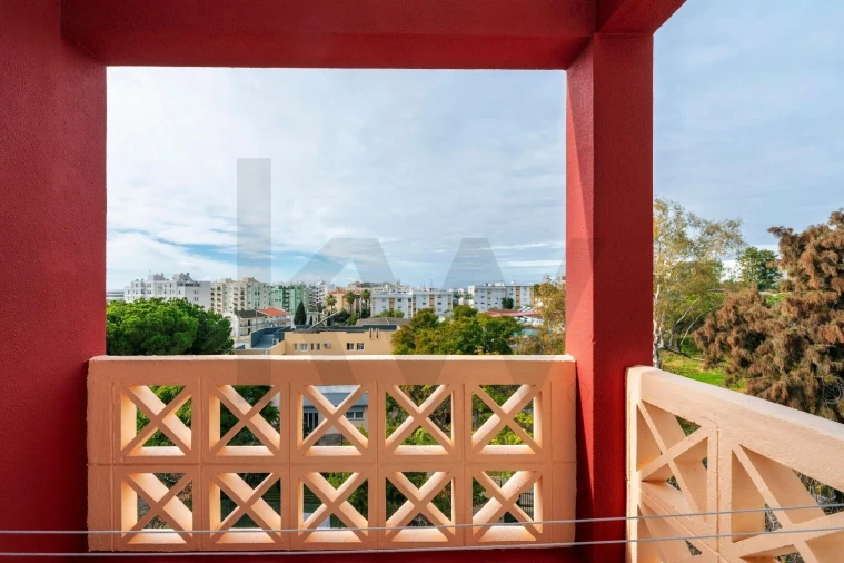 Apartamento T3 para Venda em Faro (Sé e São Pedro) Foto 31