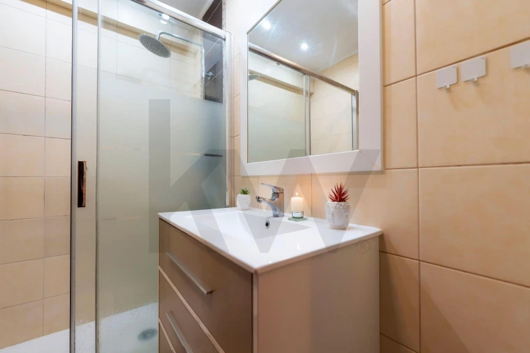 Apartamento T3 para Venda em Faro (Sé e São Pedro) Foto 14