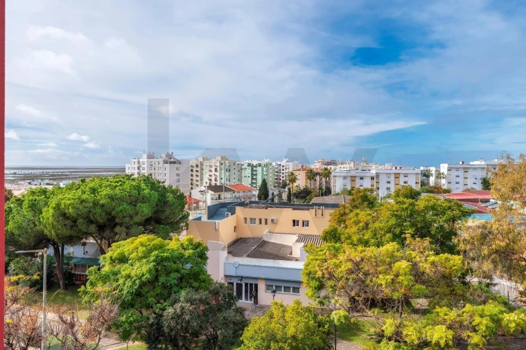 Apartamento T3 para Venda em Faro (Sé e São Pedro) Foto 36