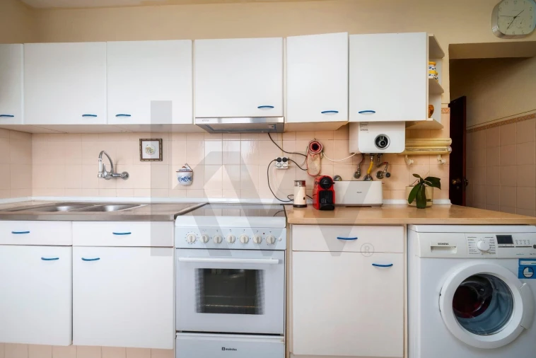 Apartamento T3 para Venda em Faro (Sé e São Pedro) Foto 28