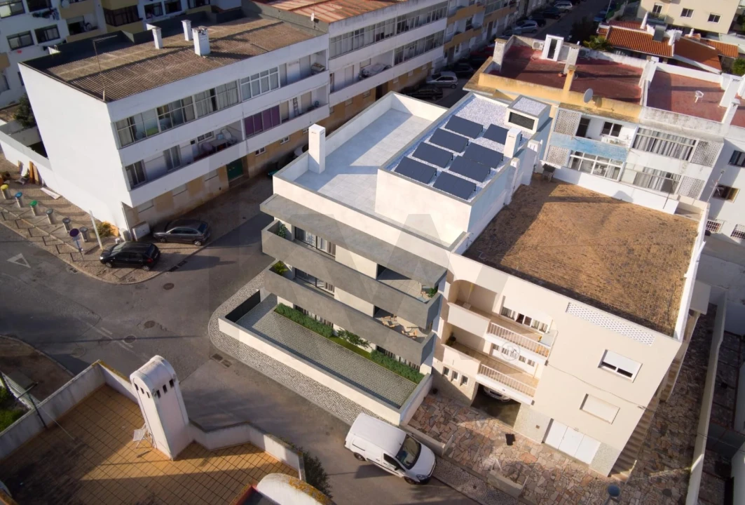 Apartamento T2 para Venda em Portimão Foto 6