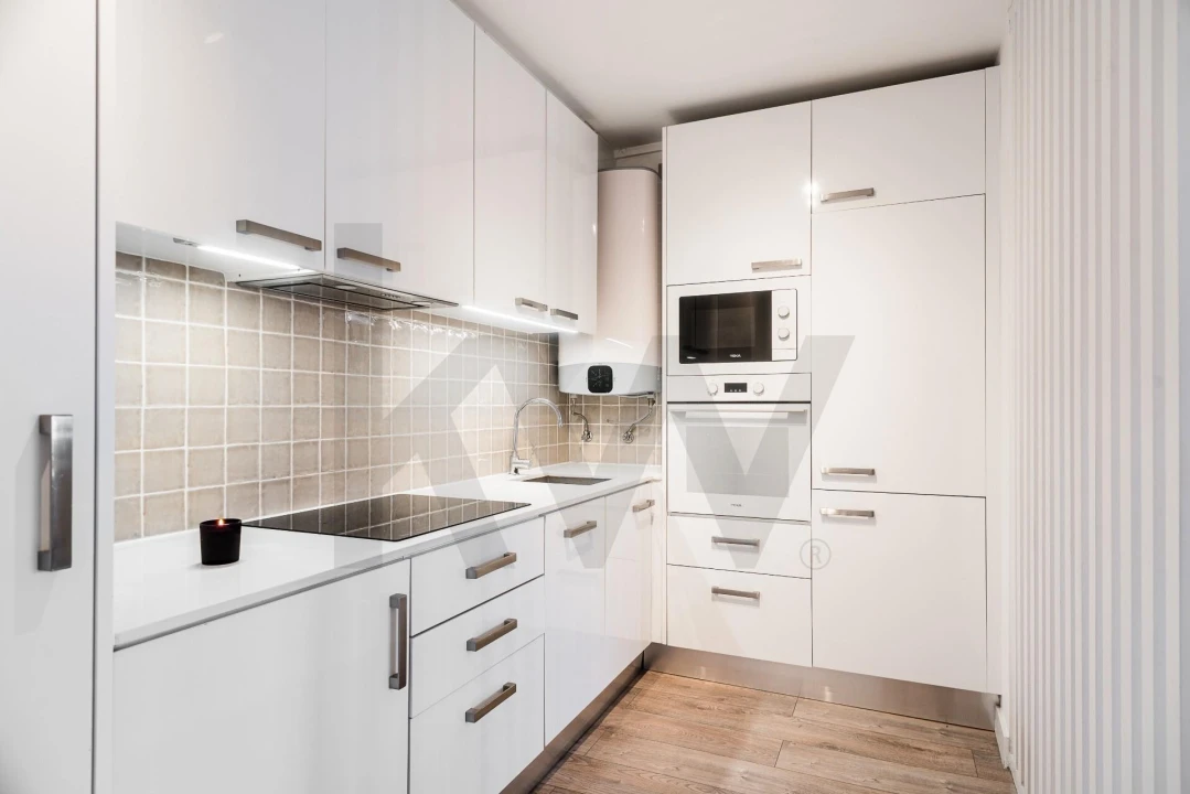 Apartamento T1 para Arrendamento em São Vicente Foto 7