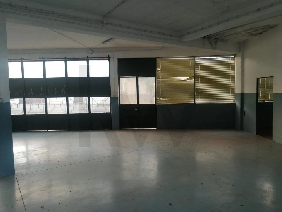 Armazém para Venda em Canedo, Vale e Vila Maior Foto 27