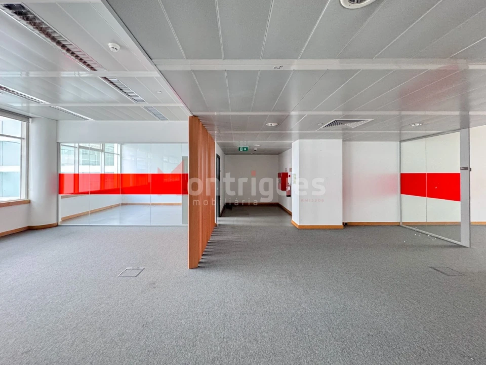 Escritório para Arrendamento em Parque das Nações Foto 7