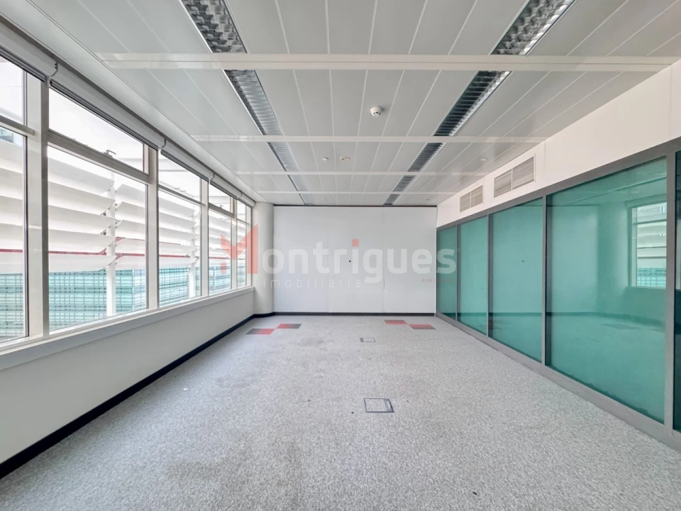 Escritório para Arrendamento em Parque das Nações Foto 5