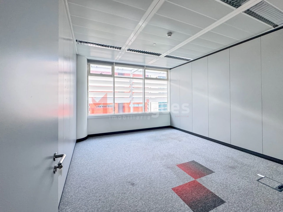 Escritório para Arrendamento em Parque das Nações Foto 21