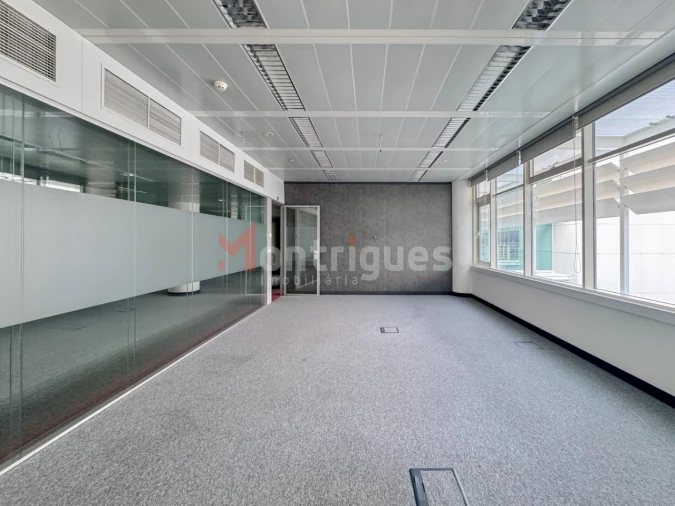 Escritório para Arrendamento em Parque das Nações Foto 6
