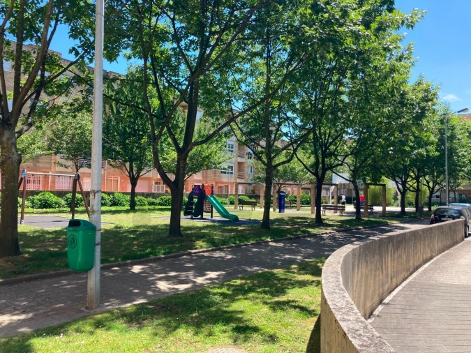 Apartamento T2 para Arrendamento em Ramalde Foto 8