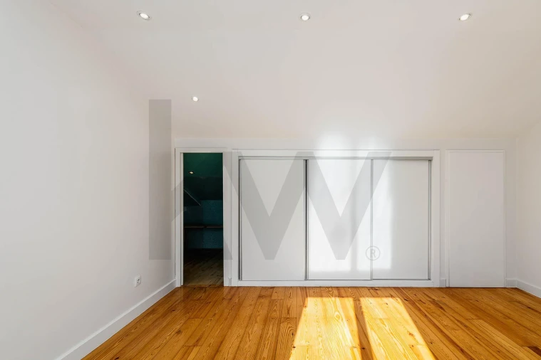 Apartamento T3 para Venda em São Vicente Foto 6