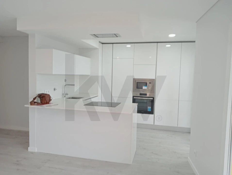 Apartamento T3 para Venda em Corroios Foto 13