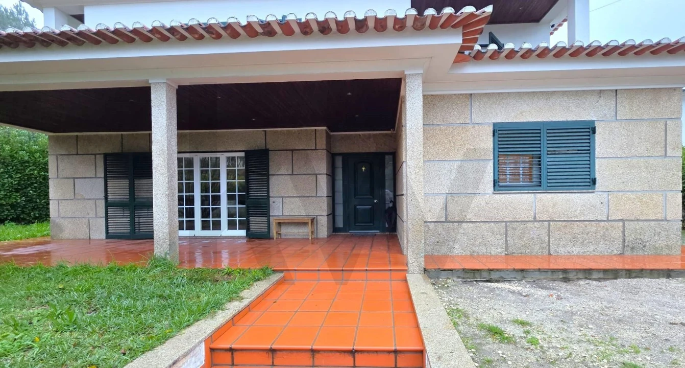 Moradia T5 para Venda em Amarante (São Gonçalo), Madalena, Cepelos e Gatão Foto 35