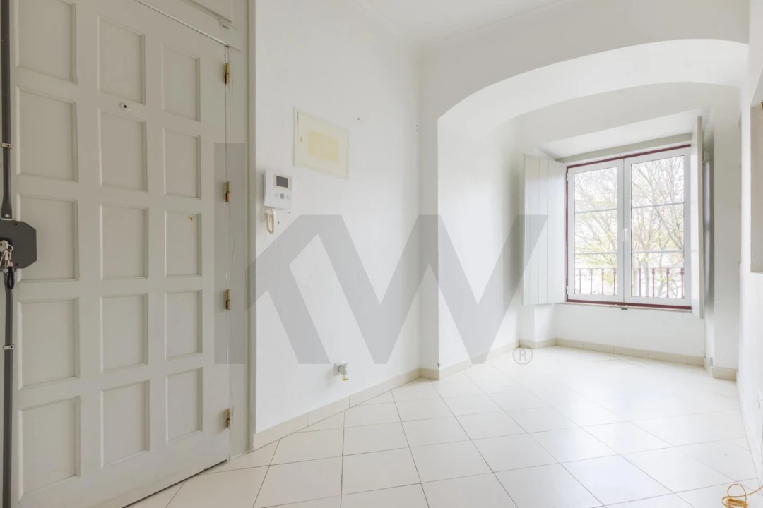 Apartamento T1 para Venda em Santa Maria Maior Foto 2