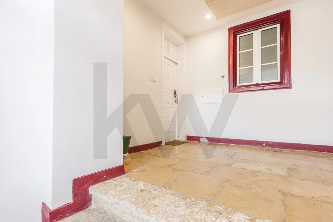 Apartamento T1 para Venda em Santa Maria Maior Foto 18