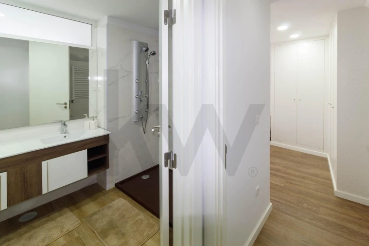 Moradia T3 para Venda em Freamunde Foto 16