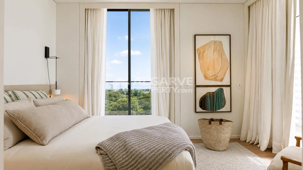 Apartamento T3 para Venda em Quarteira Foto 4