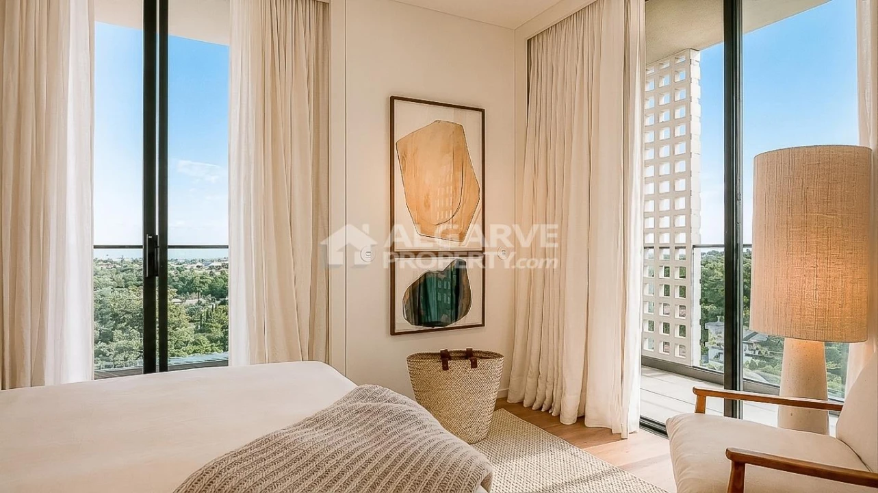 Apartamento T3 para Venda em Quarteira Foto 30