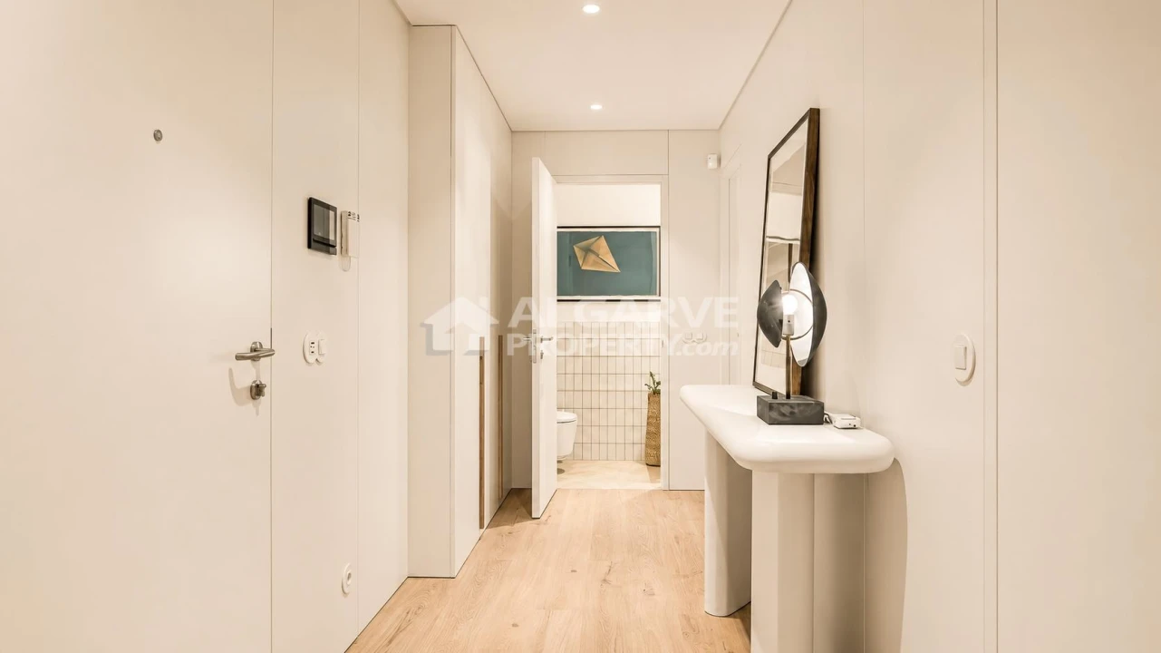 Apartamento T3 para Venda em Quarteira Foto 5