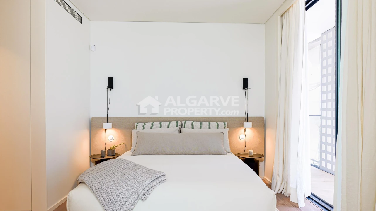 Apartamento T3 para Venda em Quarteira Foto 28