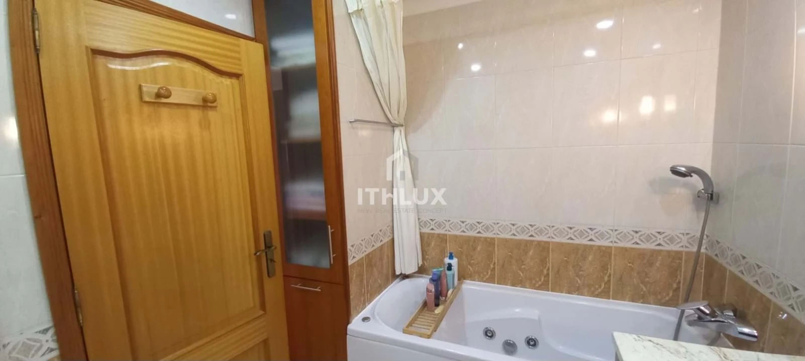 Apartamento T3 para Venda em São Domingos de Rana Foto 25