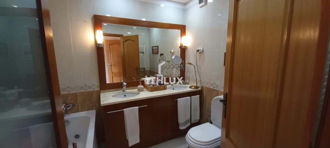 Apartamento T3 para Venda em São Domingos de Rana Foto 27