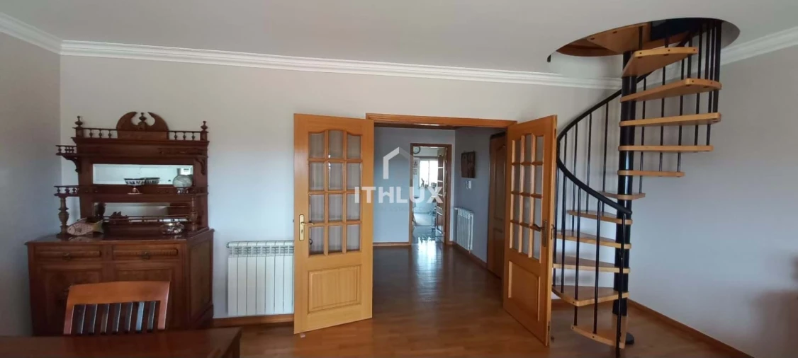 Apartamento T3 para Venda em São Domingos de Rana Foto 37