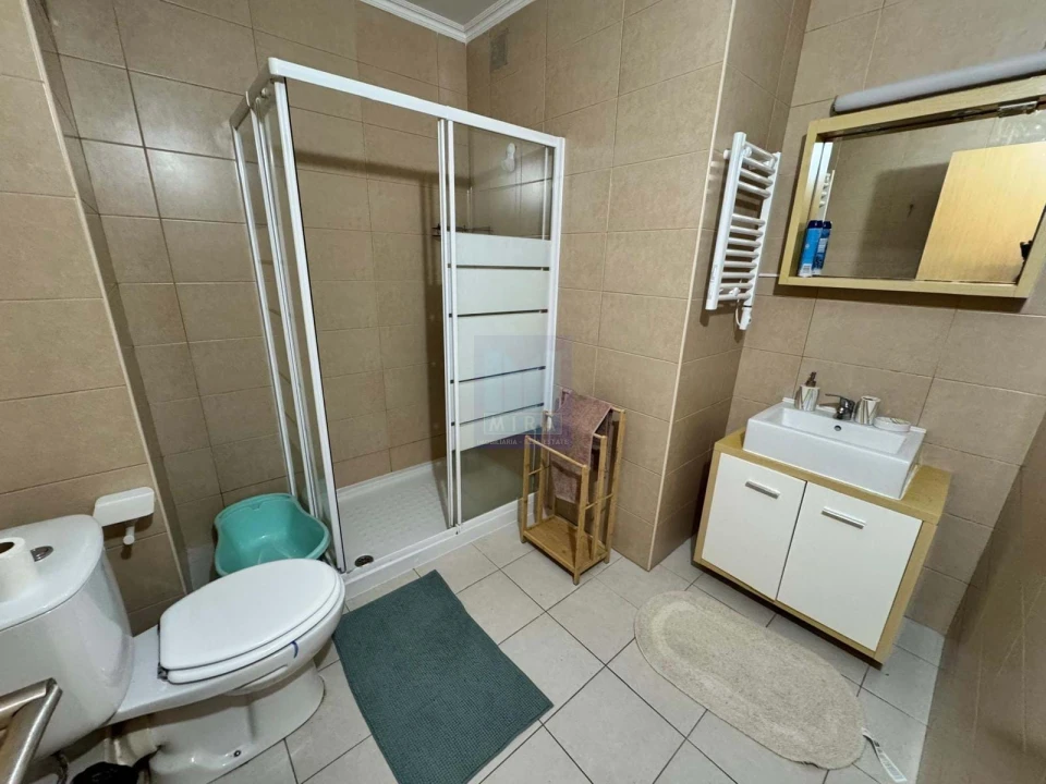 Apartamento T1 para Venda em Portimão Foto 4